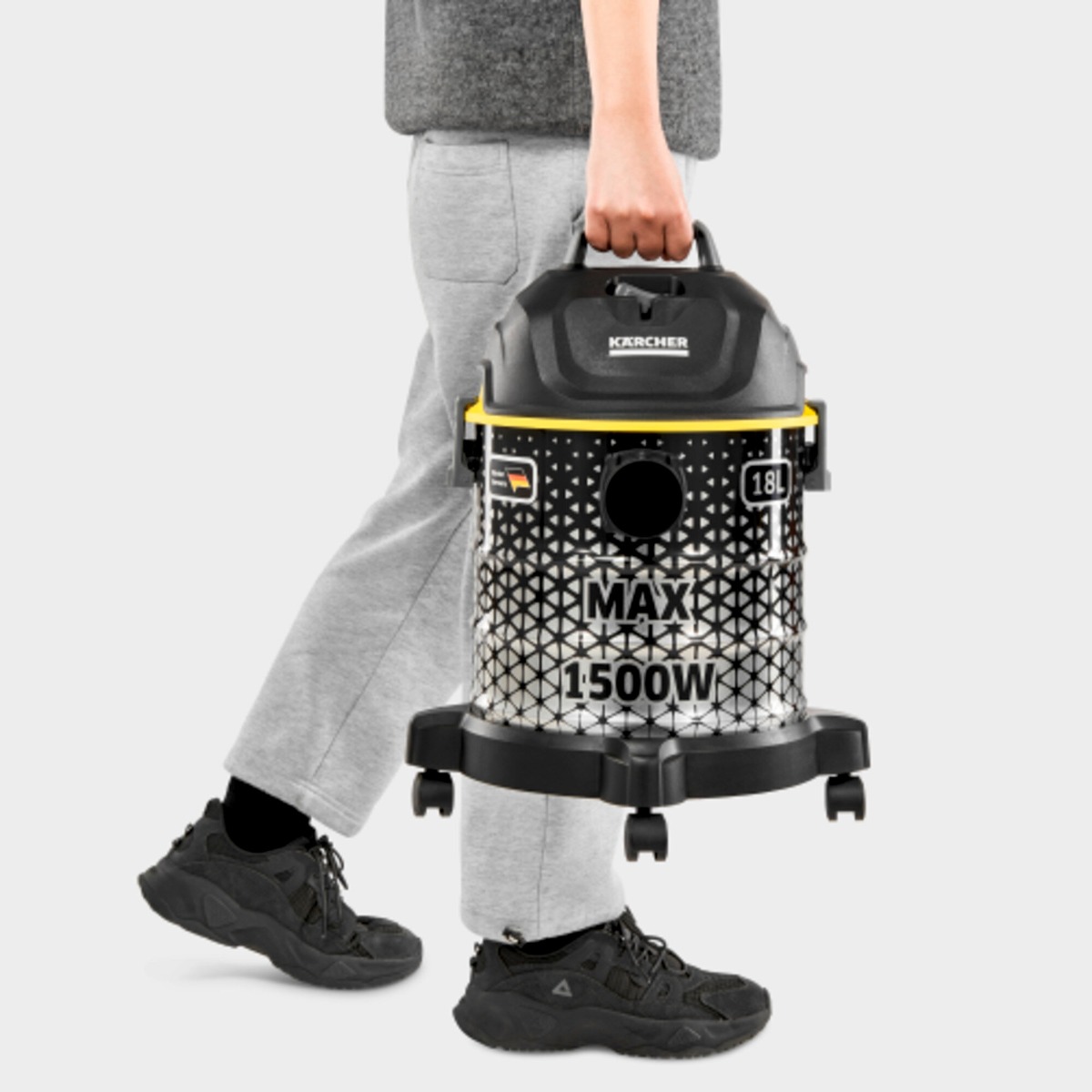 DVAC_Ergonomically_shaped_carrying_handle
