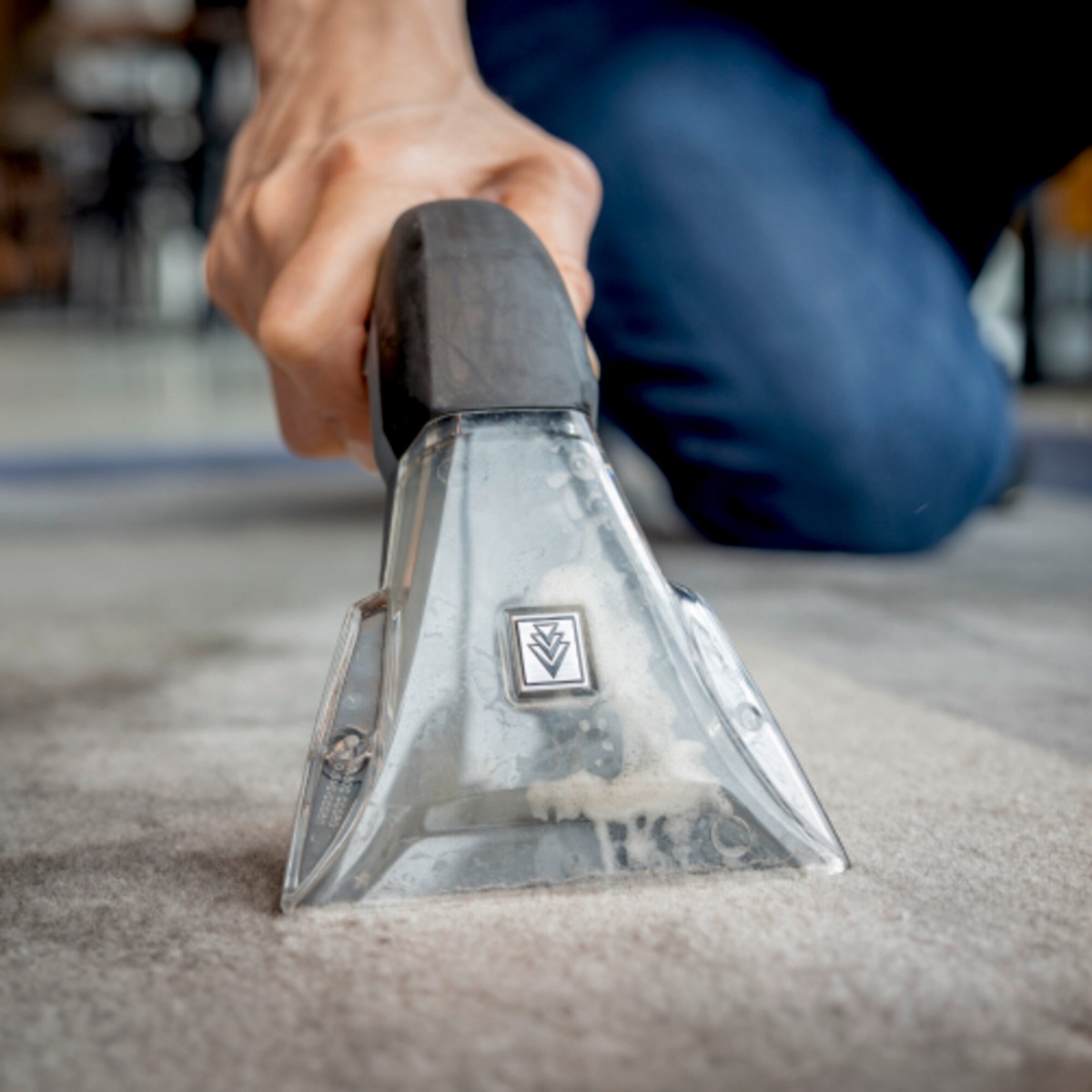 Professional_quality-_particularly_robust_and_durable