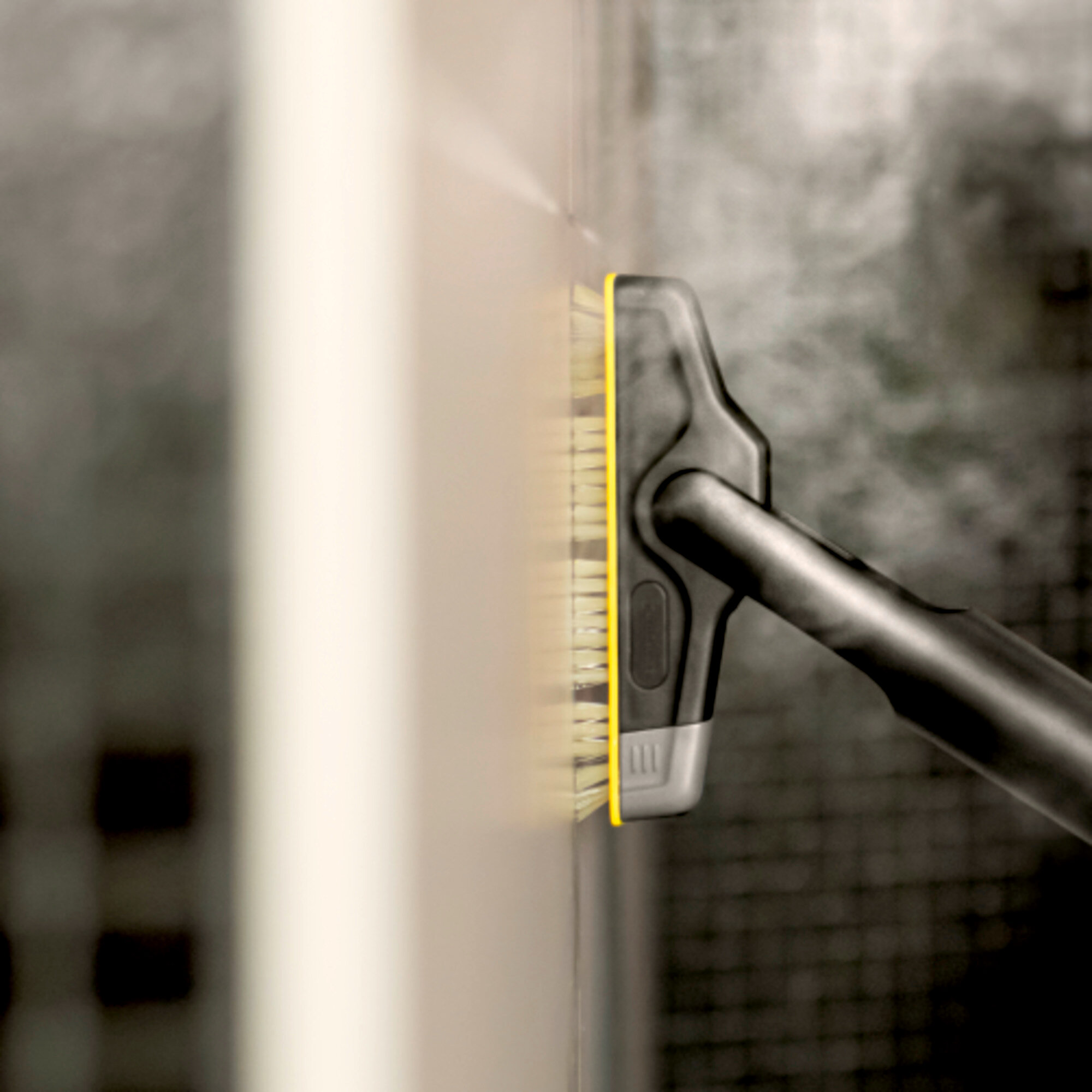 Karcher_High_quality_material_of_the_bristles